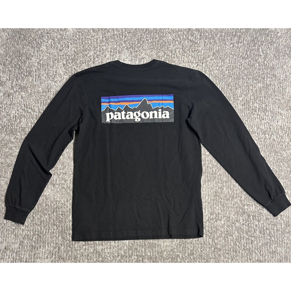 Patagonia Men's Black Crew Neck Long Sleeve Graphic Logo T-Shirt S Regular